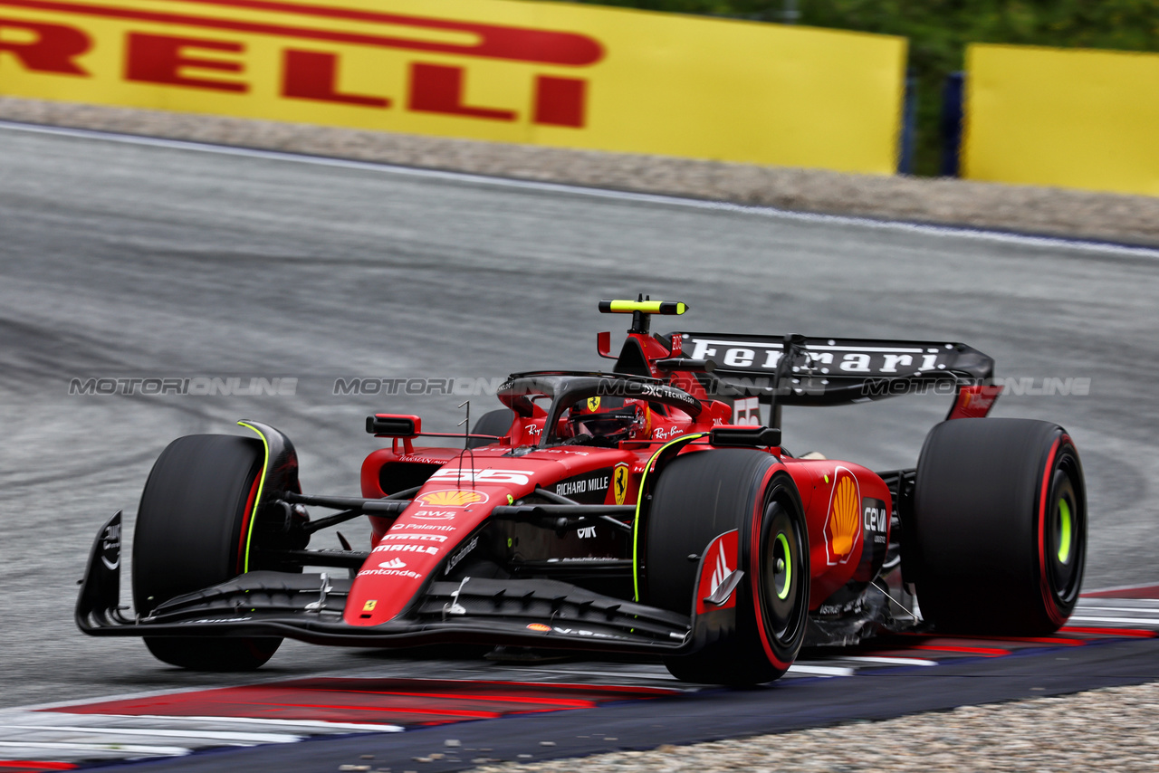 GP AUSTRIA, Carlos Sainz Jr (ESP) Ferrari SF-23.

01.07.2023. Formula 1 World Championship, Rd 10, Austrian Grand Prix, Spielberg, Austria, Sprint Day.

- www.xpbimages.com, EMail: requests@xpbimages.com © Copyright: Batchelor / XPB Images