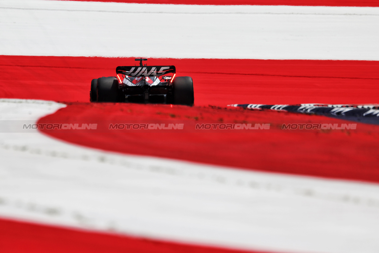 GP AUSTRIA, Kevin Magnussen (DEN) Haas VF-23.

30.06.2023. Formula 1 World Championship, Rd 10, Austrian Grand Prix, Spielberg, Austria, Qualifiche Day.

- www.xpbimages.com, EMail: requests@xpbimages.com © Copyright: Moy / XPB Images