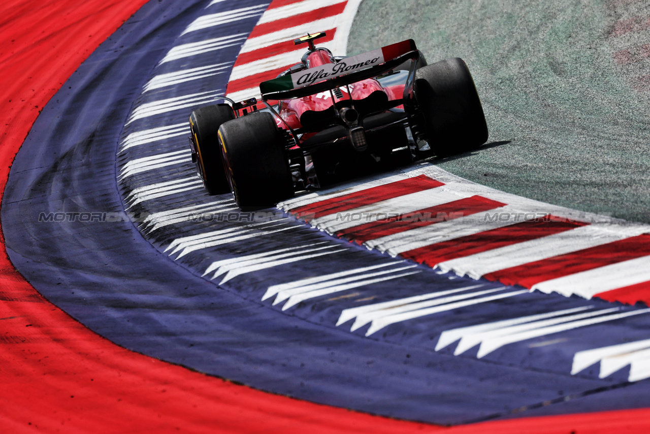 GP AUSTRIA, Zhou Guanyu (CHN) Alfa Romeo F1 Team C43.

30.06.2023. Formula 1 World Championship, Rd 10, Austrian Grand Prix, Spielberg, Austria, Qualifiche Day.

- www.xpbimages.com, EMail: requests@xpbimages.com © Copyright: Moy / XPB Images