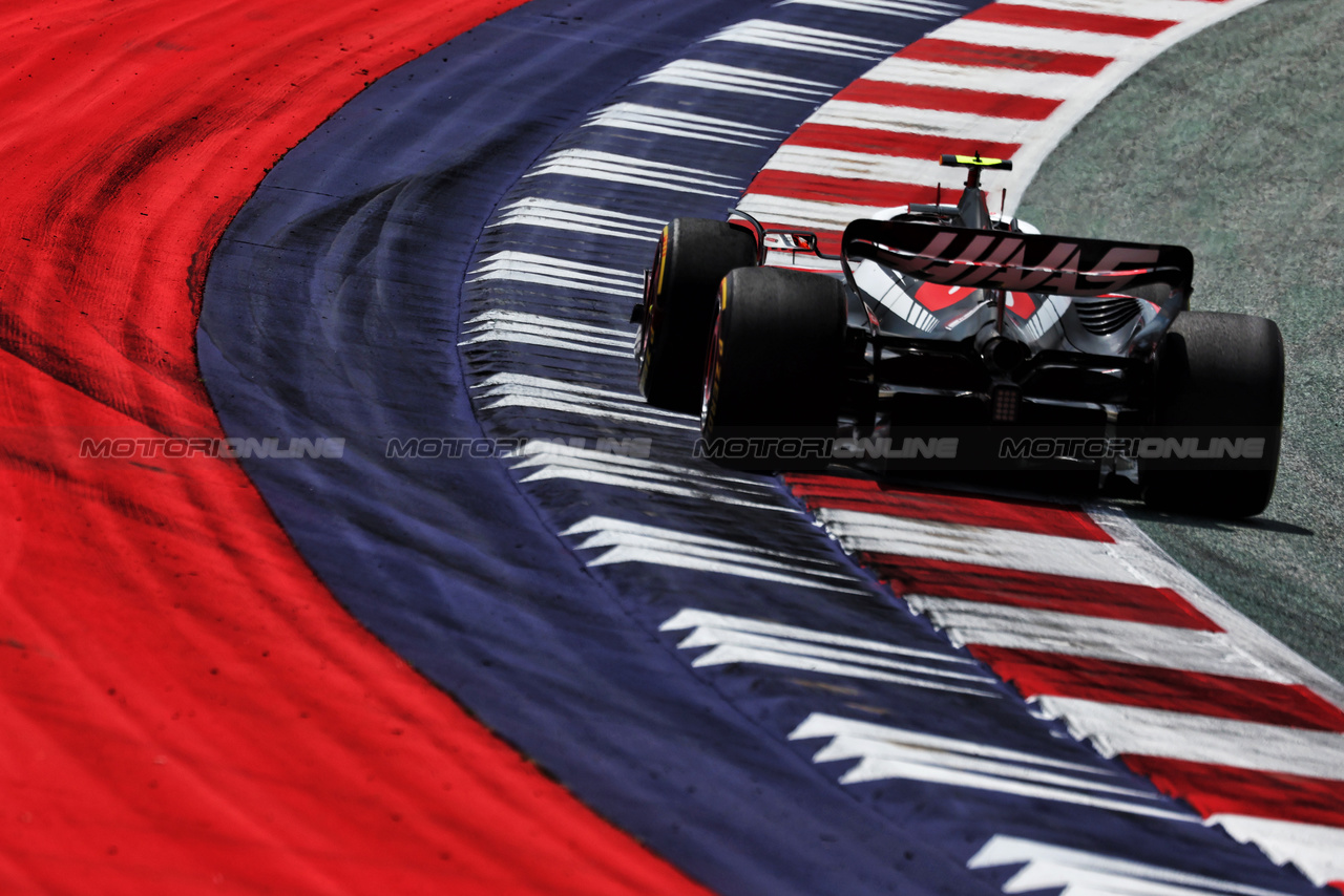 GP AUSTRIA, Nico Hulkenberg (GER) Haas VF-23.

30.06.2023. Formula 1 World Championship, Rd 10, Austrian Grand Prix, Spielberg, Austria, Qualifiche Day.

- www.xpbimages.com, EMail: requests@xpbimages.com © Copyright: Moy / XPB Images