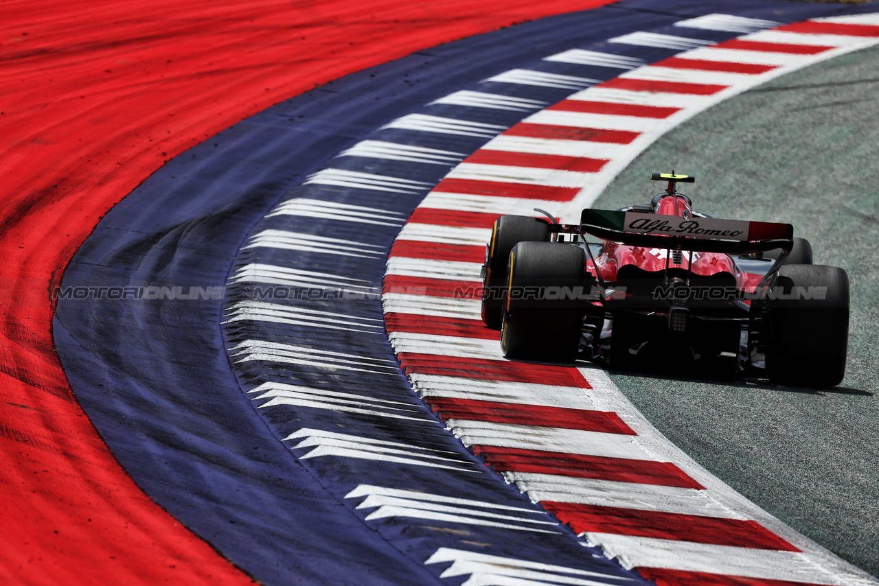 GP AUSTRIA, Zhou Guanyu (CHN) Alfa Romeo F1 Team C43.

30.06.2023. Formula 1 World Championship, Rd 10, Austrian Grand Prix, Spielberg, Austria, Qualifiche Day.

- www.xpbimages.com, EMail: requests@xpbimages.com © Copyright: Moy / XPB Images