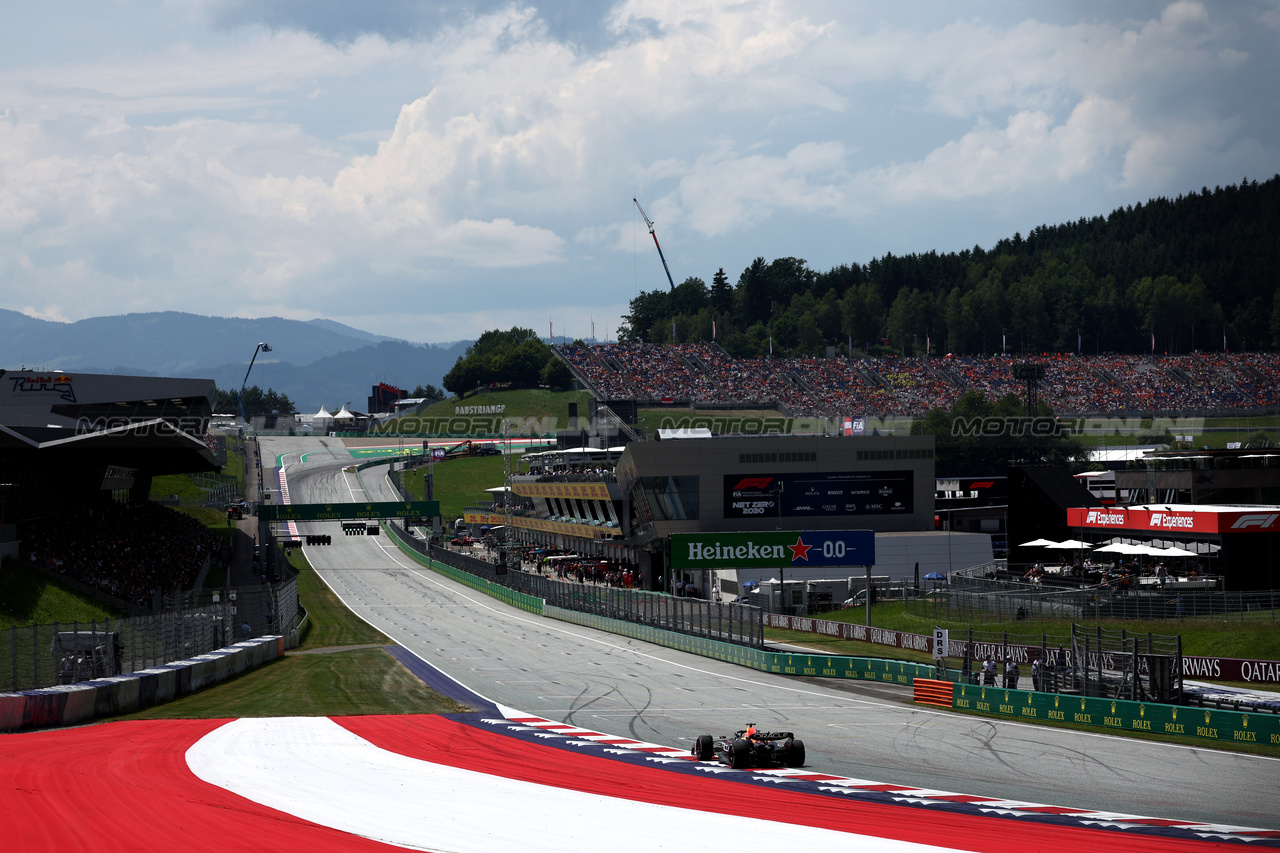 GP AUSTRIA, Max Verstappen (NLD) Red Bull Racing RB19.

30.06.2023. Formula 1 World Championship, Rd 10, Austrian Grand Prix, Spielberg, Austria, Qualifiche Day.

- www.xpbimages.com, EMail: requests@xpbimages.com © Copyright: Moy / XPB Images