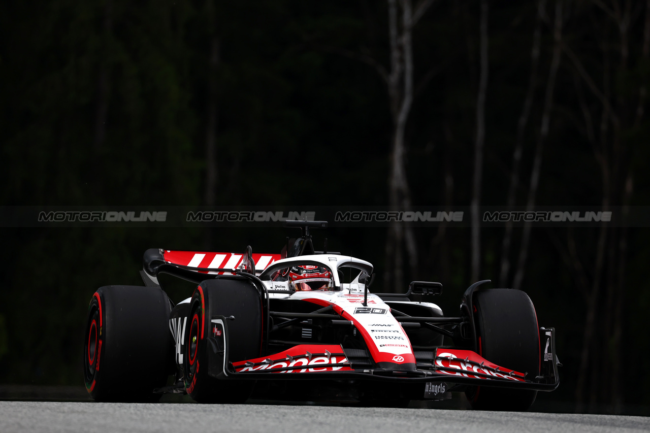 GP AUSTRIA, Kevin Magnussen (DEN) Haas VF-23.

30.06.2023. Formula 1 World Championship, Rd 10, Austrian Grand Prix, Spielberg, Austria, Qualifiche Day.

 - www.xpbimages.com, EMail: requests@xpbimages.com © Copyright: Coates / XPB Images