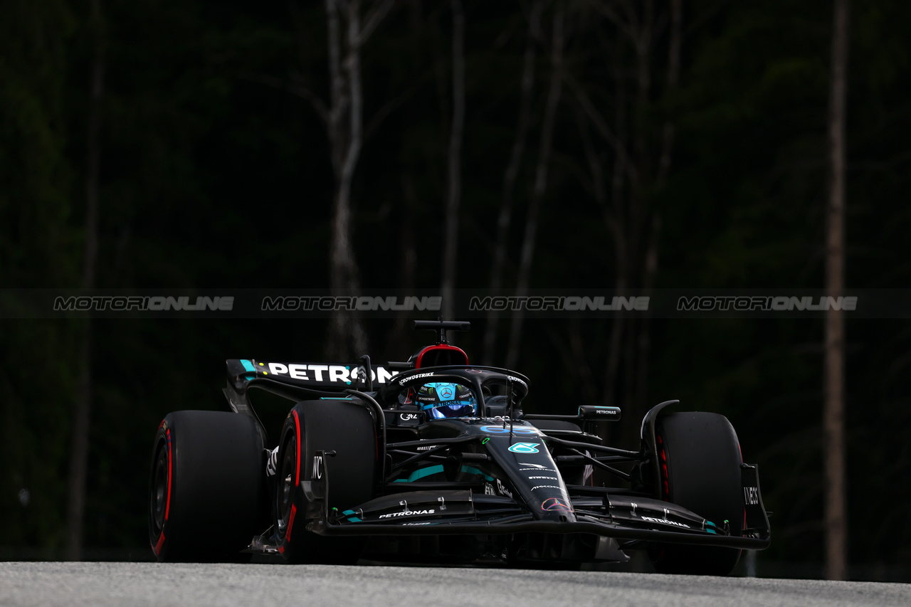 GP AUSTRIA, George Russell (GBR) Mercedes AMG F1 W14.

30.06.2023. Formula 1 World Championship, Rd 10, Austrian Grand Prix, Spielberg, Austria, Qualifiche Day.

 - www.xpbimages.com, EMail: requests@xpbimages.com © Copyright: Coates / XPB Images