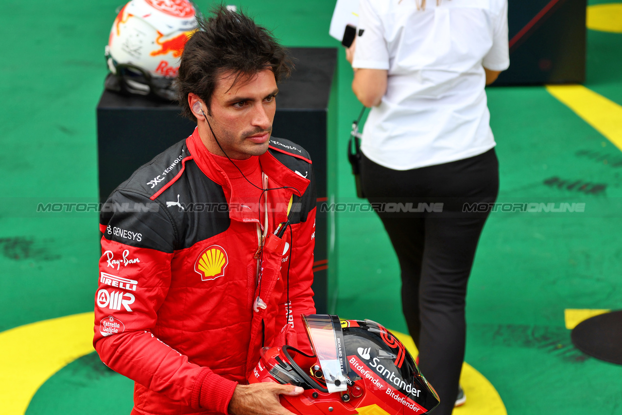 GP AUSTRIA, Carlos Sainz Jr (ESP) Ferrari in qualifying parc ferme.

30.06.2023. Formula 1 World Championship, Rd 10, Austrian Grand Prix, Spielberg, Austria, Qualifiche Day.

- www.xpbimages.com, EMail: requests@xpbimages.com © Copyright: Batchelor / XPB Images