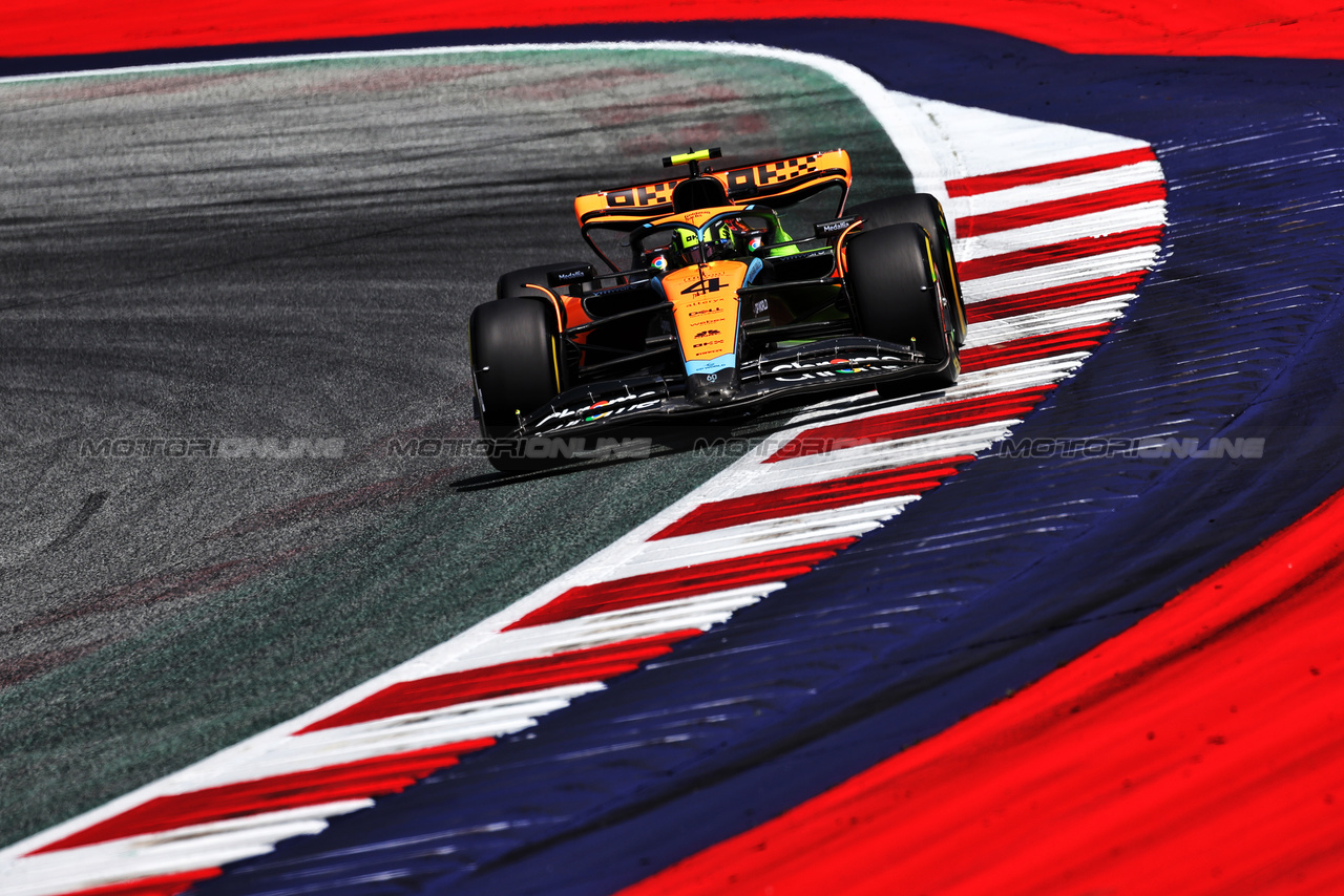 GP AUSTRIA, Lando Norris (GBR) McLaren MCL60.

30.06.2023. Formula 1 World Championship, Rd 10, Austrian Grand Prix, Spielberg, Austria, Qualifiche Day.

- www.xpbimages.com, EMail: requests@xpbimages.com © Copyright: Moy / XPB Images