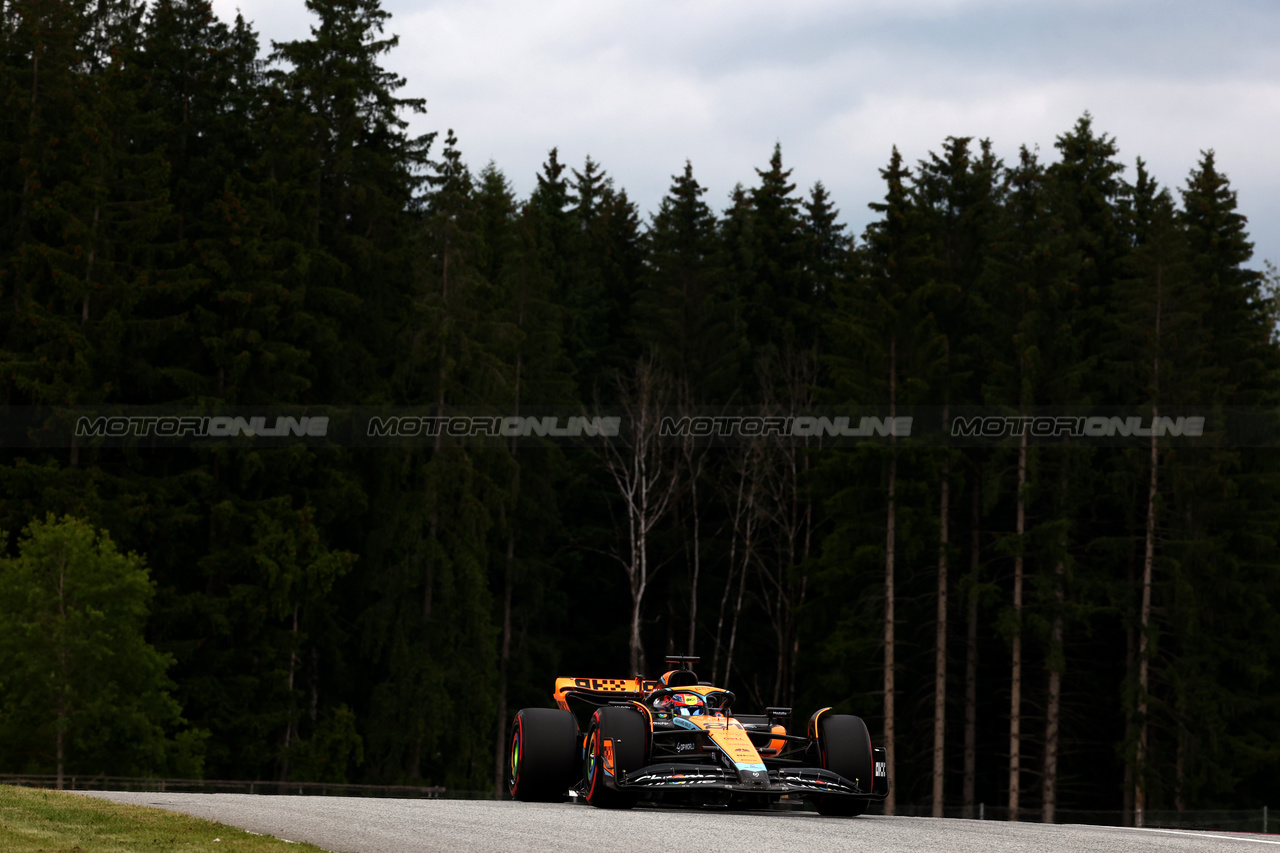 GP AUSTRIA, Oscar Piastri (AUS) McLaren MCL60.

30.06.2023. Formula 1 World Championship, Rd 10, Austrian Grand Prix, Spielberg, Austria, Qualifiche Day.

 - www.xpbimages.com, EMail: requests@xpbimages.com © Copyright: Coates / XPB Images