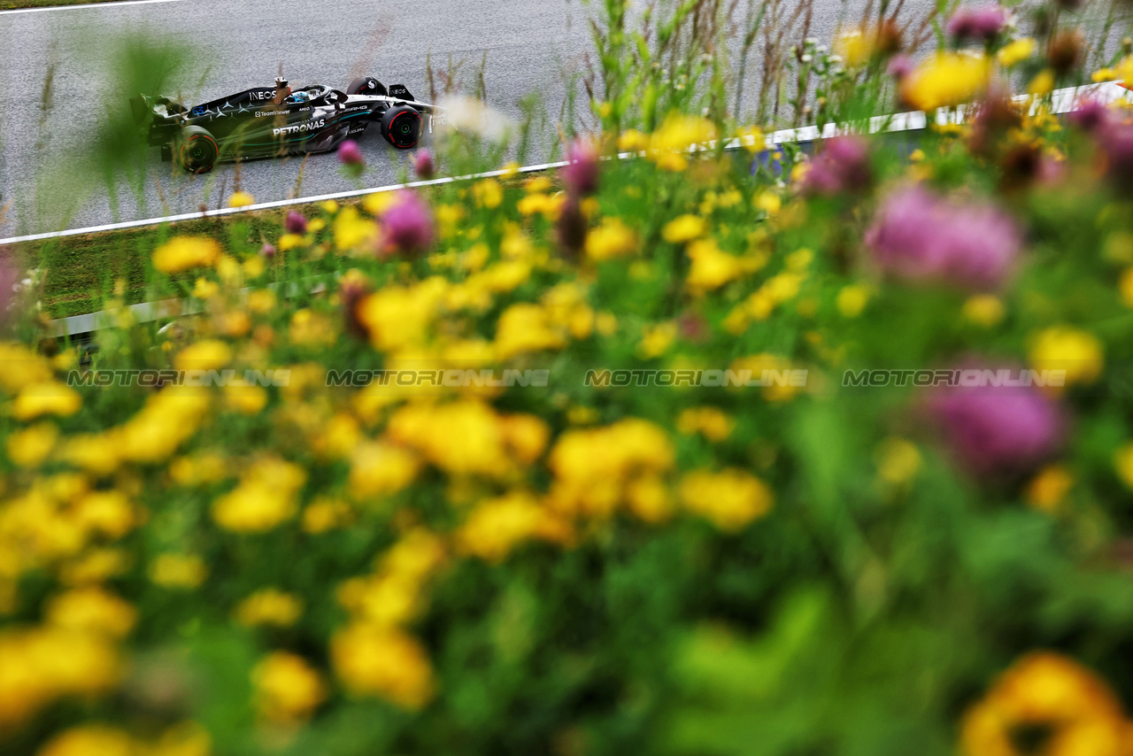 GP AUSTRIA, George Russell (GBR) Mercedes AMG F1 W14.

30.06.2023. Formula 1 World Championship, Rd 10, Austrian Grand Prix, Spielberg, Austria, Qualifiche Day.

- www.xpbimages.com, EMail: requests@xpbimages.com © Copyright: Moy / XPB Images