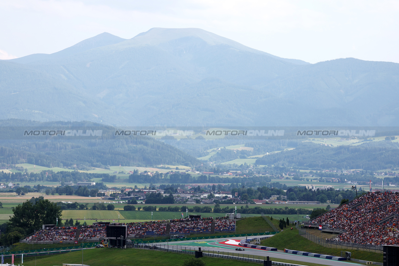 GP AUSTRIA, Lance Stroll (CDN) Aston Martin F1 Team AMR23.

30.06.2023. Formula 1 World Championship, Rd 10, Austrian Grand Prix, Spielberg, Austria, Qualifiche Day.

- www.xpbimages.com, EMail: requests@xpbimages.com © Copyright: Moy / XPB Images