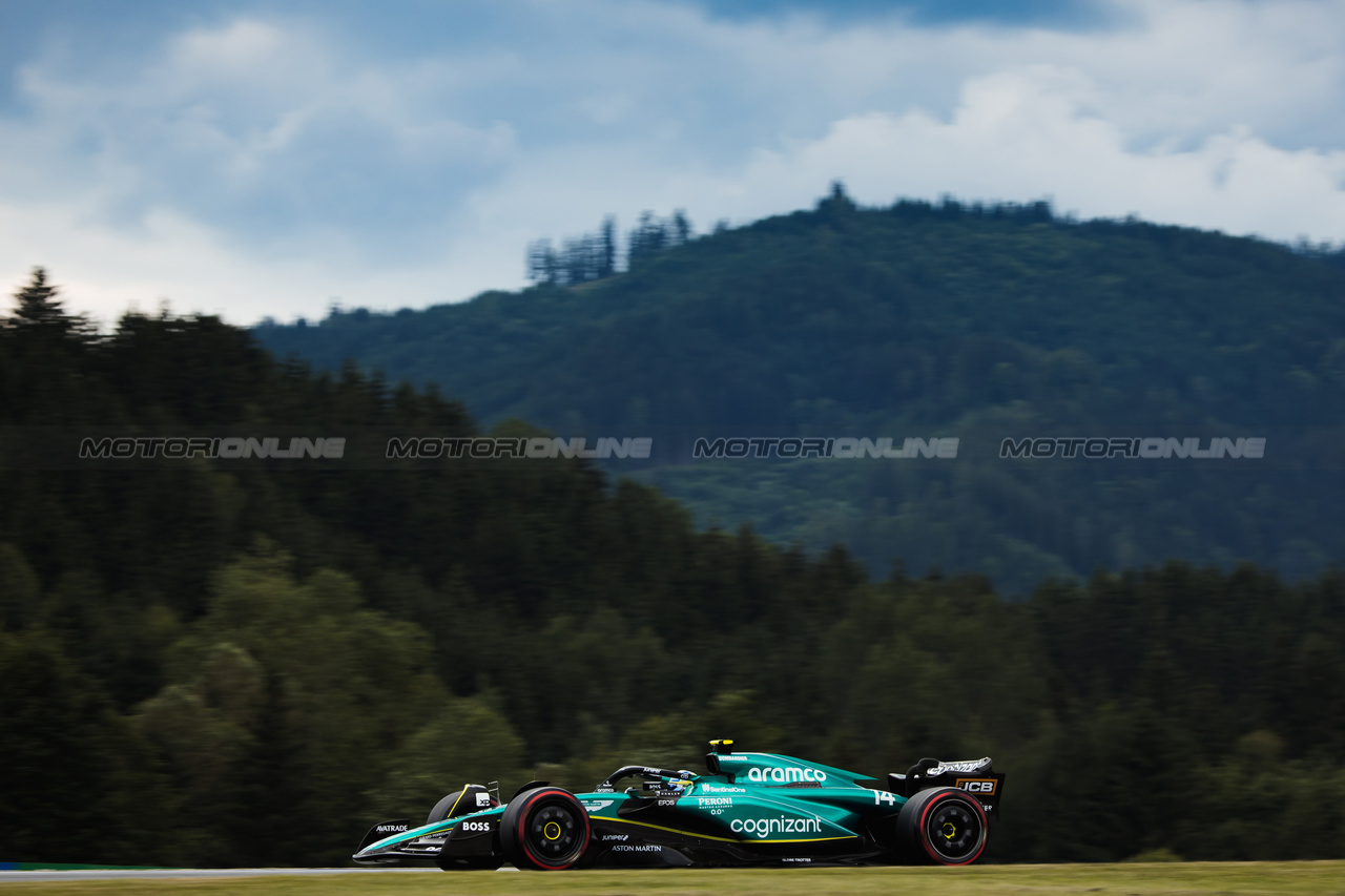 GP AUSTRIA, Fernando Alonso (ESP) Aston Martin F1 Team AMR23.

30.06.2023. Formula 1 World Championship, Rd 10, Austrian Grand Prix, Spielberg, Austria, Qualifiche Day.

- www.xpbimages.com, EMail: requests@xpbimages.com © Copyright: Bearne / XPB Images