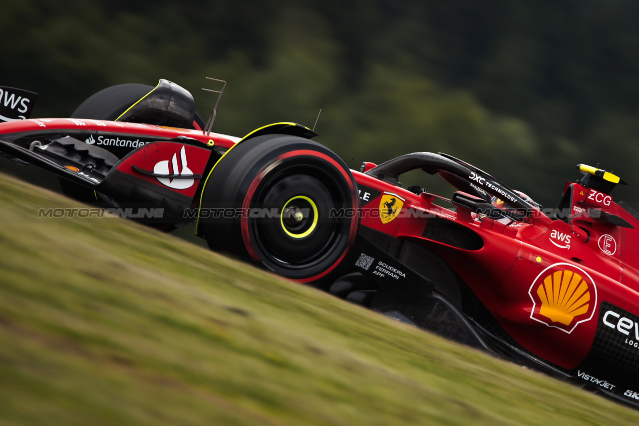 GP AUSTRIA, Carlos Sainz Jr (ESP) Ferrari SF-23.

30.06.2023. Formula 1 World Championship, Rd 10, Austrian Grand Prix, Spielberg, Austria, Qualifiche Day.

- www.xpbimages.com, EMail: requests@xpbimages.com © Copyright: Bearne / XPB Images
