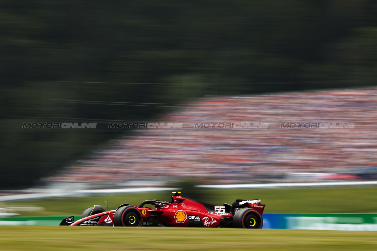 GP AUSTRIA, Carlos Sainz Jr (ESP) Ferrari SF-23.

30.06.2023. Formula 1 World Championship, Rd 10, Austrian Grand Prix, Spielberg, Austria, Qualifiche Day.

- www.xpbimages.com, EMail: requests@xpbimages.com © Copyright: Bearne / XPB Images