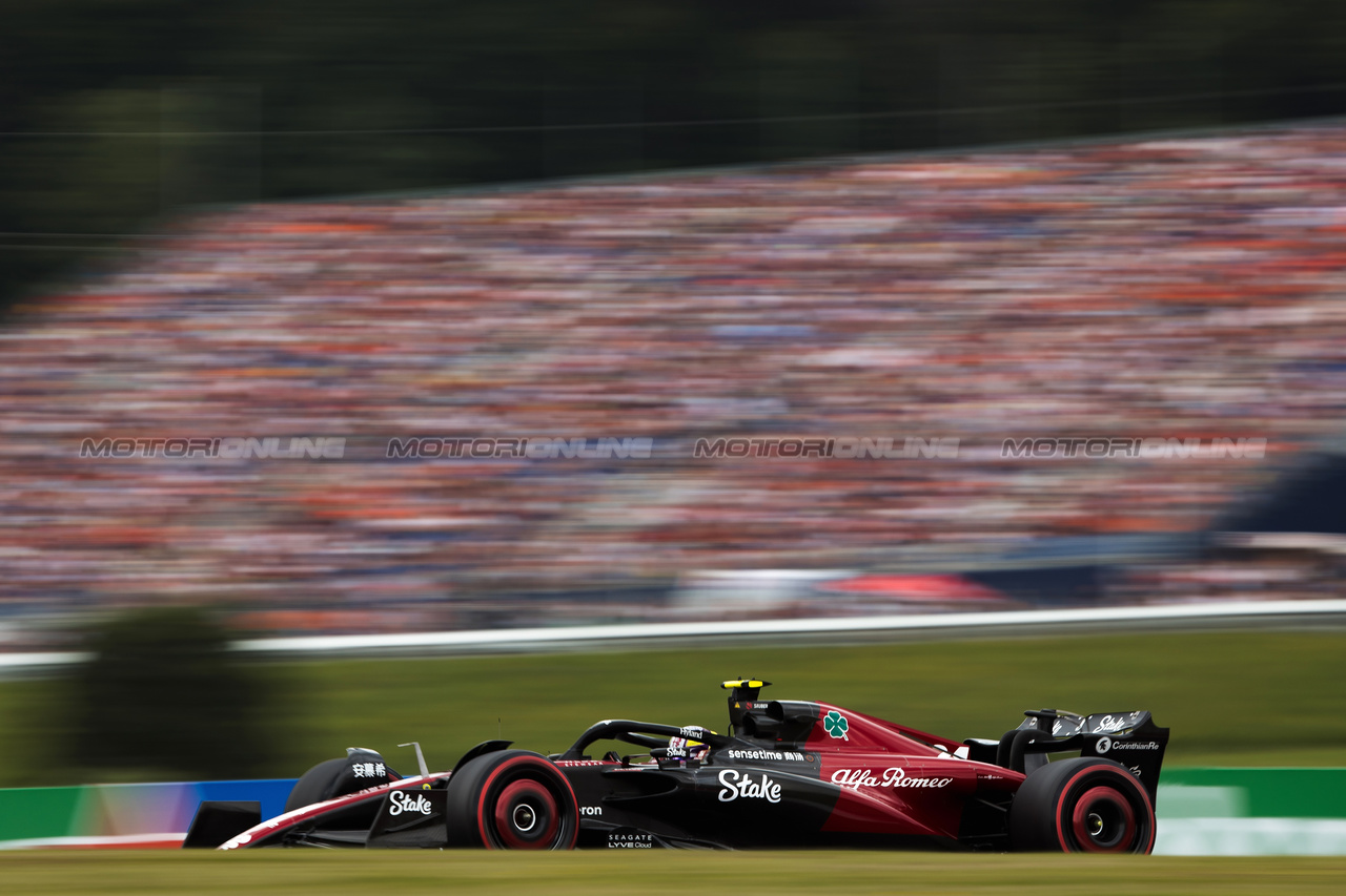 GP AUSTRIA, Zhou Guanyu (CHN) Alfa Romeo F1 Team C43.

30.06.2023. Formula 1 World Championship, Rd 10, Austrian Grand Prix, Spielberg, Austria, Qualifiche Day.

- www.xpbimages.com, EMail: requests@xpbimages.com © Copyright: Bearne / XPB Images