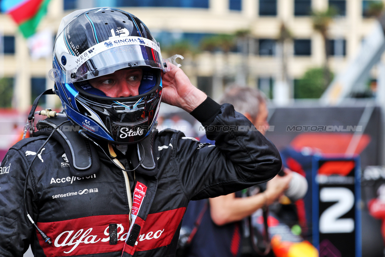 GP AZERBAIJAN, Valtteri Bottas (FIN) Alfa Romeo F1 Team in parc ferme.

30.04.2023. Formula 1 World Championship, Rd 4, Azerbaijan Grand Prix, Baku Street Circuit, Azerbaijan, Gara Day.

- www.xpbimages.com, EMail: requests@xpbimages.com ¬© Copyright: Bearne / XPB Images