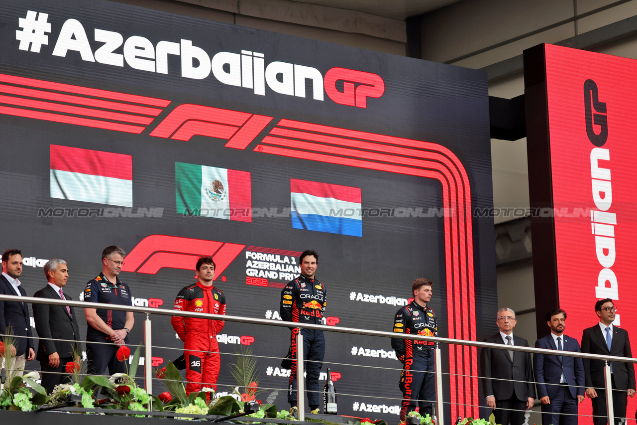 GP AZERBAIJAN, The podium (L to R): Charles Leclerc (MON) Ferrari, third; Sergio Perez (MEX) Red Bull Racing, vincitore; Max Verstappen (NLD) Red Bull Racing, second.

30.04.2023. Formula 1 World Championship, Rd 4, Azerbaijan Grand Prix, Baku Street Circuit, Azerbaijan, Gara Day.

- www.xpbimages.com, EMail: requests@xpbimages.com ¬© Copyright: Bearne / XPB Images