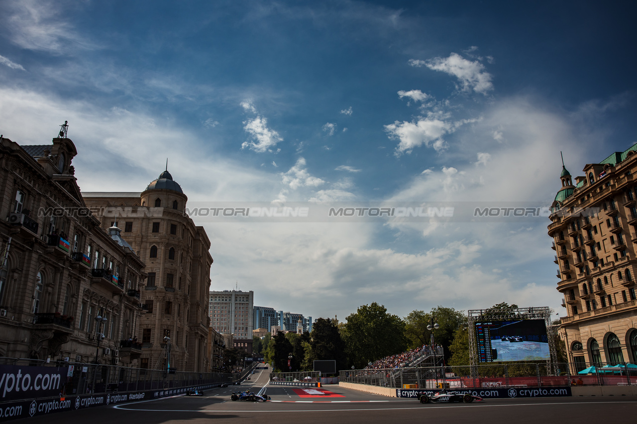 GP AZERBAIJAN, Nico Hulkenberg (GER) Haas VF-23.

30.04.2023. Formula 1 World Championship, Rd 4, Azerbaijan Grand Prix, Baku Street Circuit, Azerbaijan, Gara Day.

- www.xpbimages.com, EMail: requests@xpbimages.com ¬© Copyright: Bearne / XPB Images