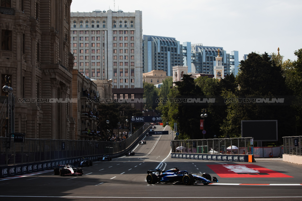 GP AZERBAIJAN, Alexander Albon (THA) Williams Racing FW45.

30.04.2023. Formula 1 World Championship, Rd 4, Azerbaijan Grand Prix, Baku Street Circuit, Azerbaijan, Gara Day.

- www.xpbimages.com, EMail: requests@xpbimages.com ¬© Copyright: Bearne / XPB Images