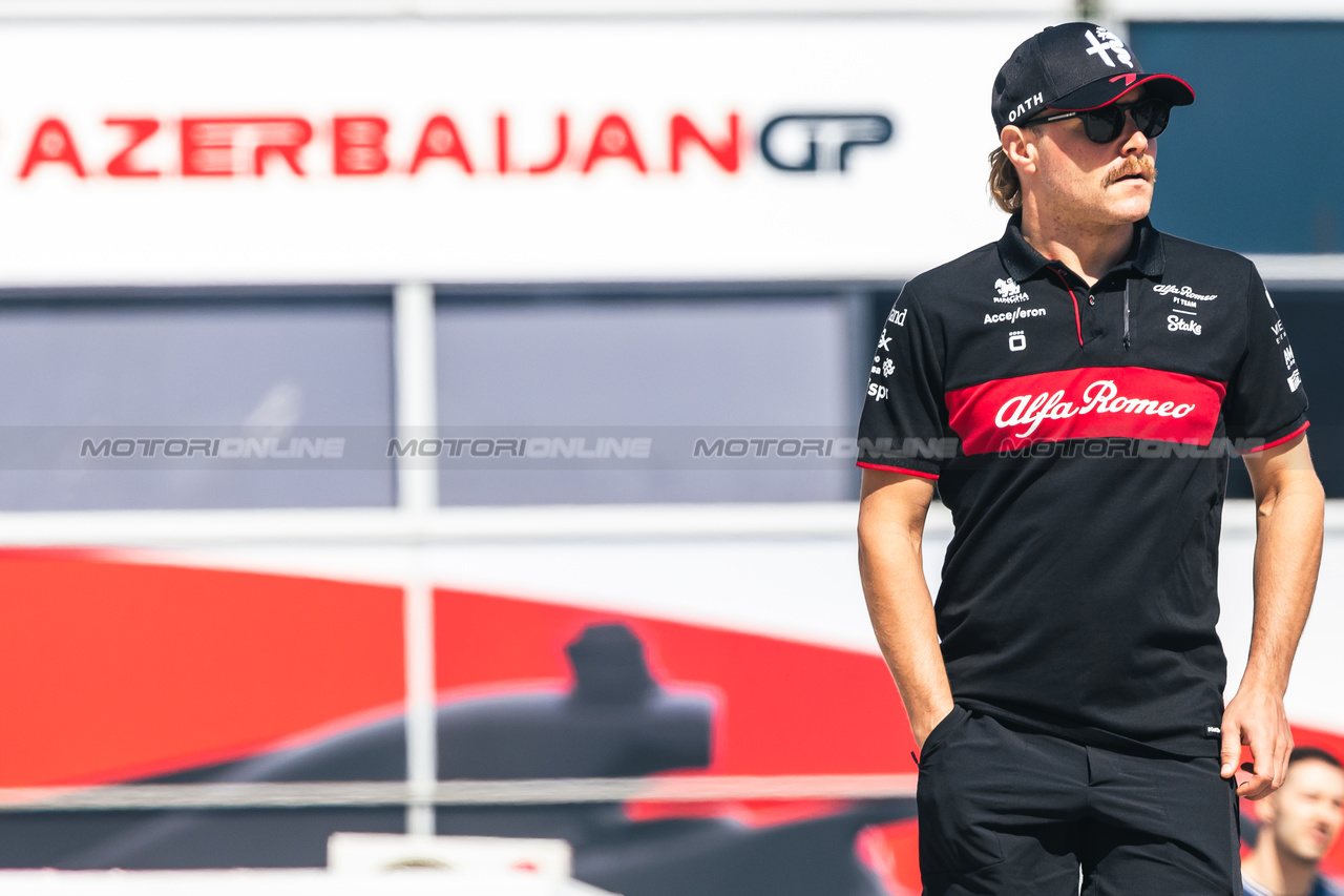 GP AZERBAIJAN, Valtteri Bottas (FIN) Alfa Romeo F1 Team.

27.04.2023. Formula 1 World Championship, Rd 4, Azerbaijan Grand Prix, Baku Street Circuit, Azerbaijan, Preparation Day.

- www.xpbimages.com, EMail: requests@xpbimages.com ¬© Copyright: Bearne / XPB Images