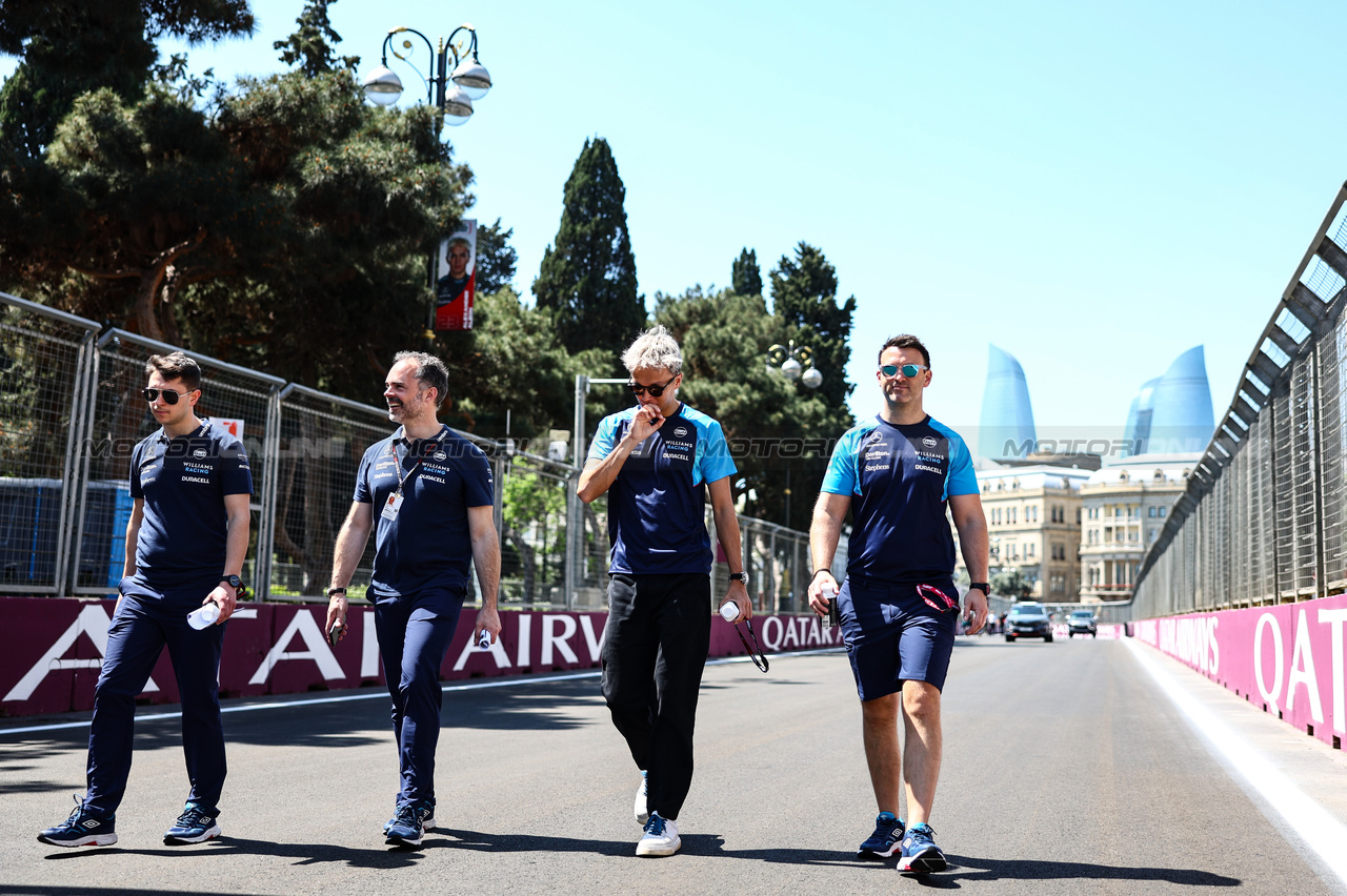 GP AZERBAIJAN, Alex Albon (THA), Williams F1 Team 
27.04.2023. Formula 1 World Championship, Rd 4, Azerbaijan Grand Prix, Baku Street Circuit, Azerbaijan, Preparation Day.
- www.xpbimages.com, EMail: requests@xpbimages.com ¬© Copyright: Charniaux / XPB Images