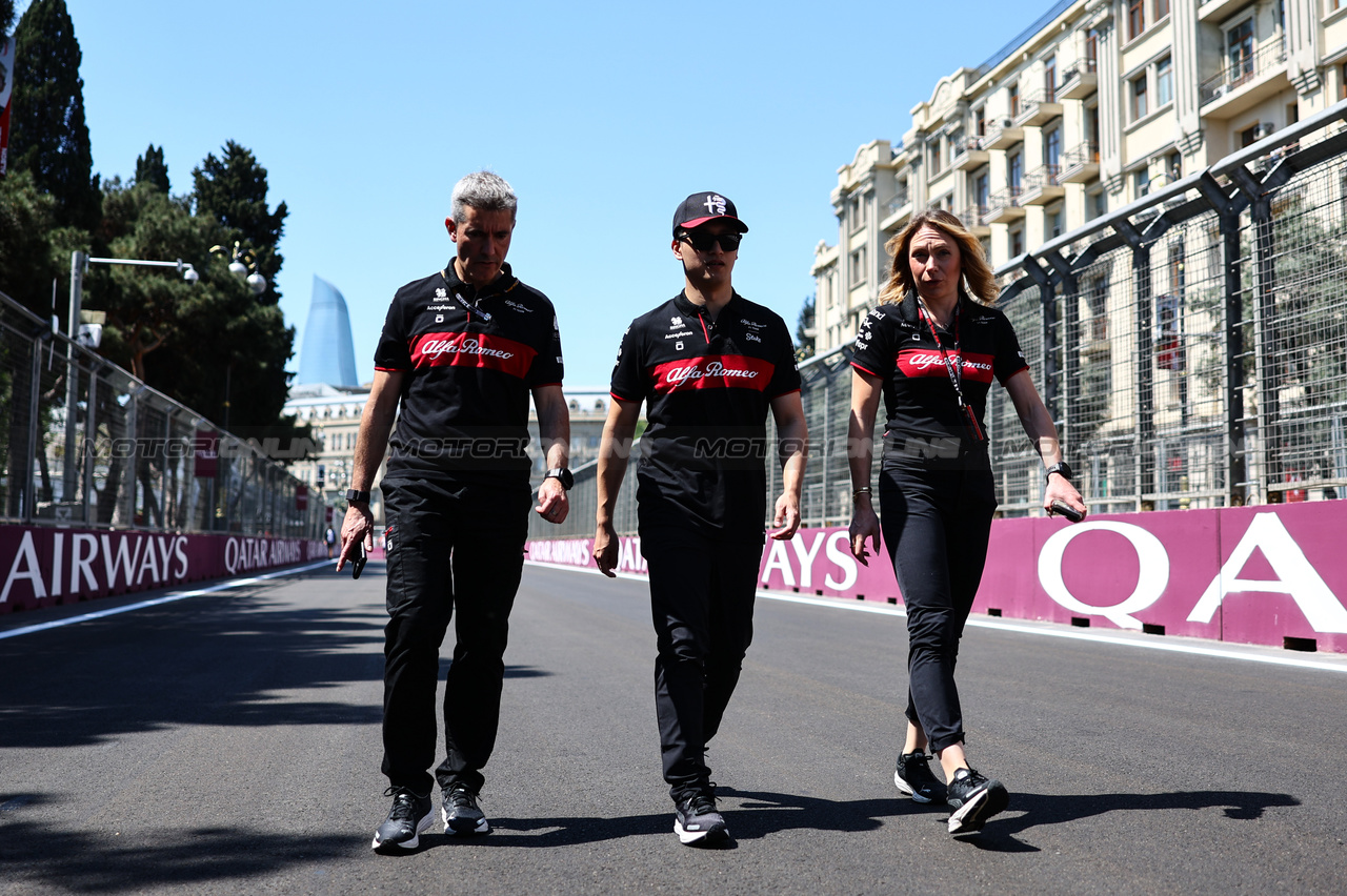 GP AZERBAIJAN, Guanyu Zhou (CHI), Alfa Romeo Racing 
27.04.2023. Formula 1 World Championship, Rd 4, Azerbaijan Grand Prix, Baku Street Circuit, Azerbaijan, Preparation Day.
- www.xpbimages.com, EMail: requests@xpbimages.com ¬© Copyright: Charniaux / XPB Images