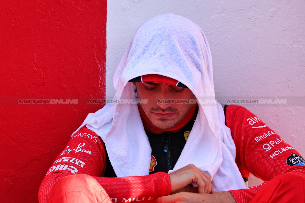GP AZERBAIJAN, Charles Leclerc (MON) Ferrari on the grid.

29.04.2023. Formula 1 World Championship, Rd 4, Azerbaijan Grand Prix, Baku Street Circuit, Azerbaijan, Sprint Day.

- www.xpbimages.com, EMail: requests@xpbimages.com ¬© Copyright: Batchelor / XPB Images