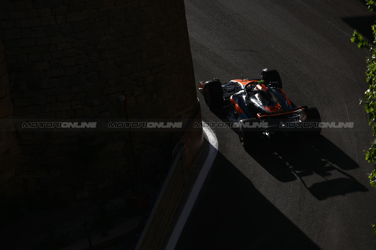 GP AZERBAIJAN, Lando Norris (GBR) McLaren MCL60.

29.04.2023. Formula 1 World Championship, Rd 4, Azerbaijan Grand Prix, Baku Street Circuit, Azerbaijan, Sprint Day.

 - www.xpbimages.com, EMail: requests@xpbimages.com ¬© Copyright: Coates / XPB Images
