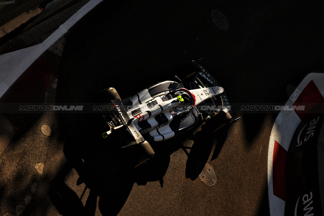 GP AZERBAIJAN, Yuki Tsunoda (JPN) AlphaTauri AT04.

29.04.2023. Formula 1 World Championship, Rd 4, Azerbaijan Grand Prix, Baku Street Circuit, Azerbaijan, Sprint Day.

 - www.xpbimages.com, EMail: requests@xpbimages.com ¬© Copyright: Coates / XPB Images