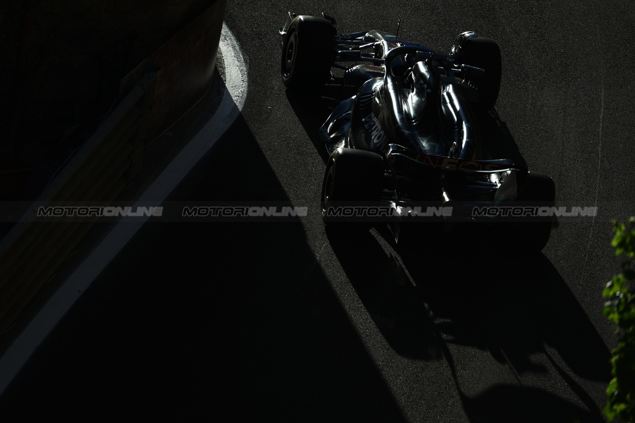 GP AZERBAIJAN, George Russell (GBR) Mercedes AMG F1 W14.

29.04.2023. Formula 1 World Championship, Rd 4, Azerbaijan Grand Prix, Baku Street Circuit, Azerbaijan, Sprint Day.

 - www.xpbimages.com, EMail: requests@xpbimages.com ¬© Copyright: Coates / XPB Images