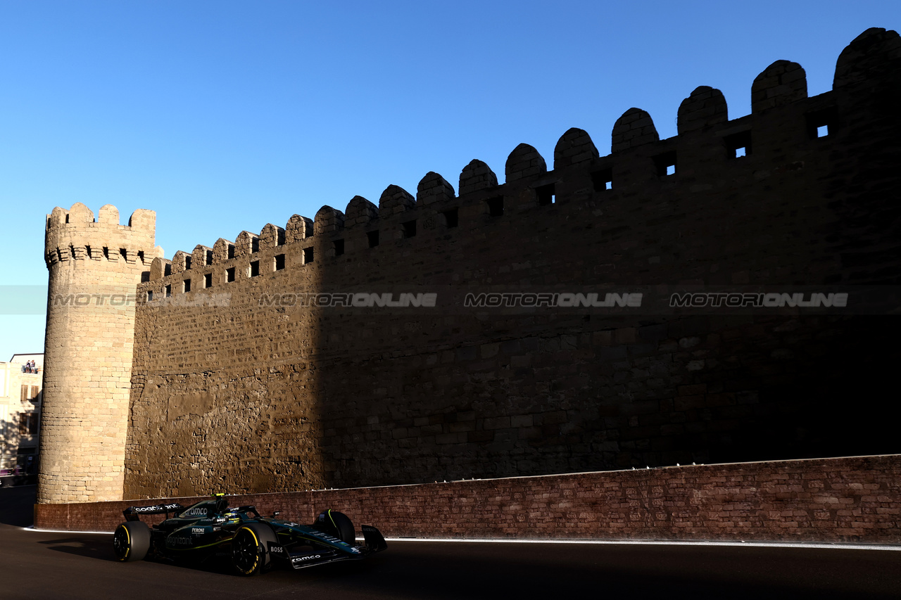 GP AZERBAIJAN, Fernando Alonso (ESP) Aston Martin F1 Team AMR23.

29.04.2023. Formula 1 World Championship, Rd 4, Azerbaijan Grand Prix, Baku Street Circuit, Azerbaijan, Sprint Day.

 - www.xpbimages.com, EMail: requests@xpbimages.com ¬© Copyright: Coates / XPB Images