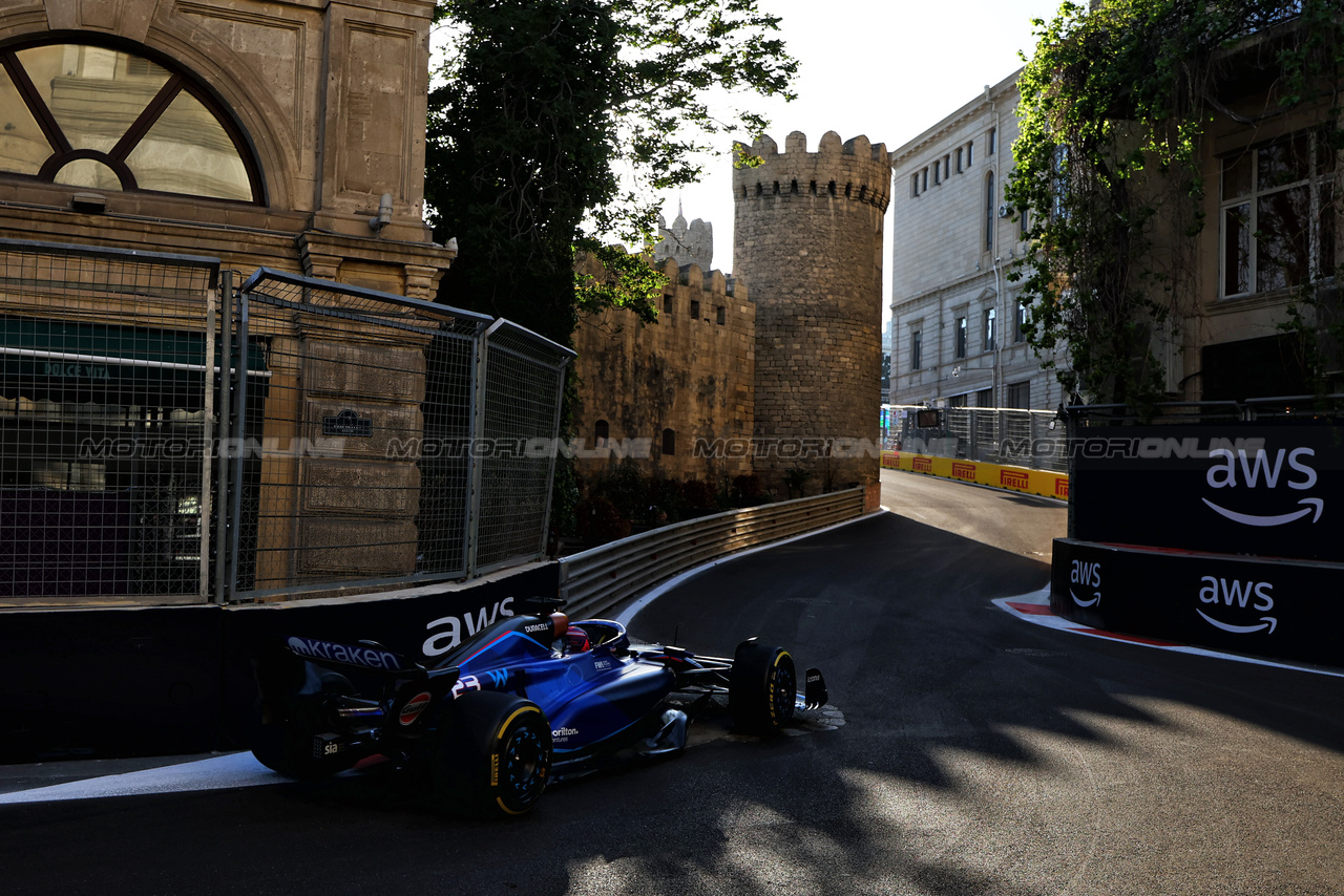 GP AZERBAIJAN, Alexander Albon (THA) Williams Racing FW45.

29.04.2023. Formula 1 World Championship, Rd 4, Azerbaijan Grand Prix, Baku Street Circuit, Azerbaijan, Sprint Day.

 - www.xpbimages.com, EMail: requests@xpbimages.com ¬© Copyright: Coates / XPB Images