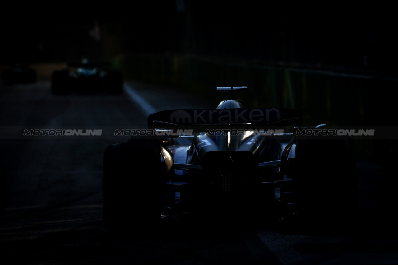 GP AZERBAIJAN, Alex Albon (THA), Williams F1 Team 
29.04.2023. Formula 1 World Championship, Rd 4, Azerbaijan Grand Prix, Baku Street Circuit, Azerbaijan, Sprint Day.
- www.xpbimages.com, EMail: requests@xpbimages.com ¬© Copyright: Charniaux / XPB Images