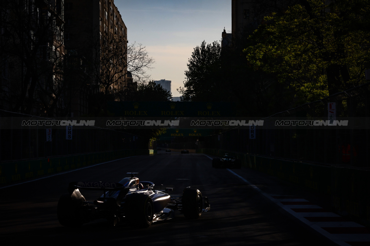 GP AZERBAIJAN, Alex Albon (THA), Williams F1 Team 
29.04.2023. Formula 1 World Championship, Rd 4, Azerbaijan Grand Prix, Baku Street Circuit, Azerbaijan, Sprint Day.
- www.xpbimages.com, EMail: requests@xpbimages.com ¬© Copyright: Charniaux / XPB Images