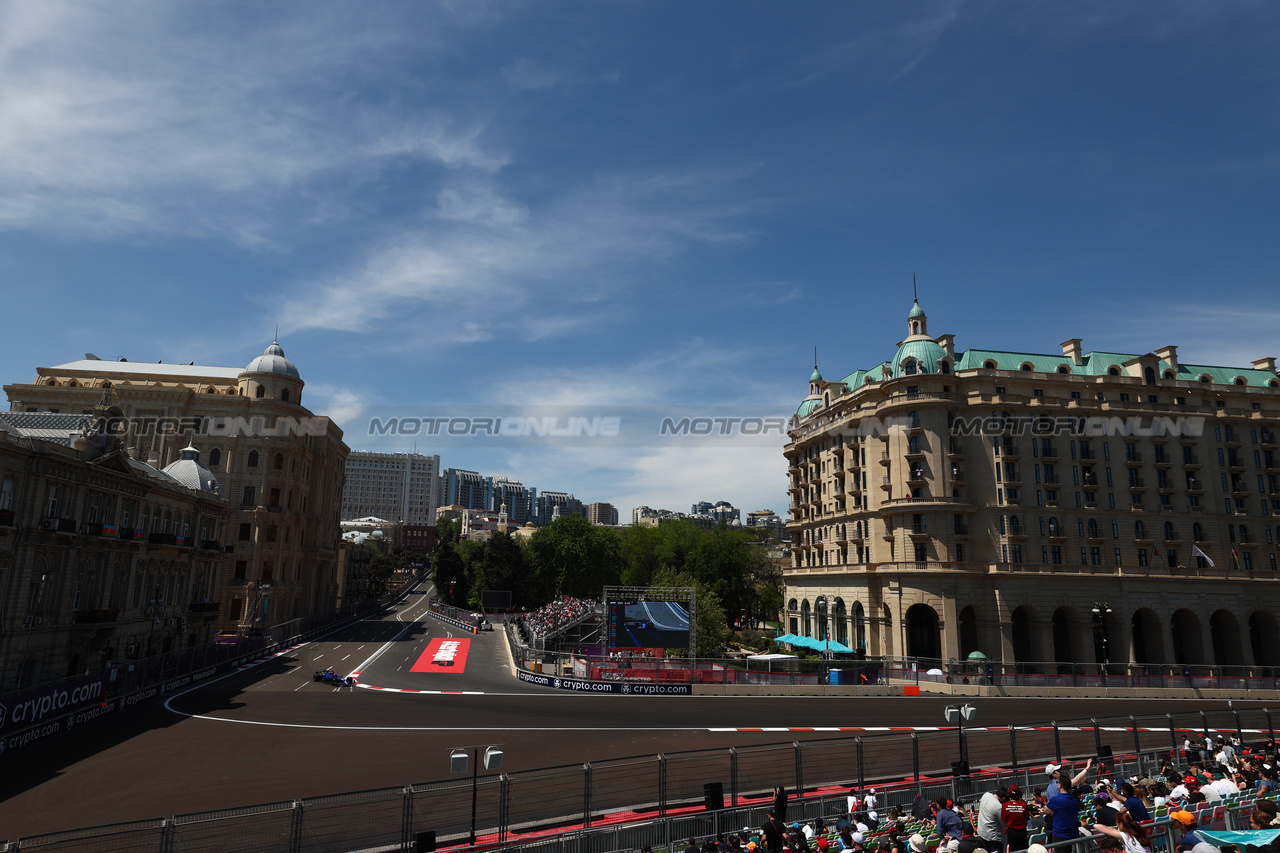 GP AZERBAIJAN, Alexander Albon (THA) Williams Racing FW45.

29.04.2023. Formula 1 World Championship, Rd 4, Azerbaijan Grand Prix, Baku Street Circuit, Azerbaijan, Sprint Day.

 - www.xpbimages.com, EMail: requests@xpbimages.com ¬© Copyright: Coates / XPB Images