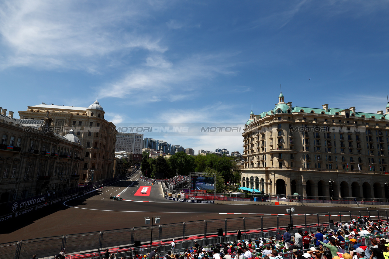 GP AZERBAIJAN, Fernando Alonso (ESP) Aston Martin F1 Team AMR23.

29.04.2023. Formula 1 World Championship, Rd 4, Azerbaijan Grand Prix, Baku Street Circuit, Azerbaijan, Sprint Day.

 - www.xpbimages.com, EMail: requests@xpbimages.com ¬© Copyright: Coates / XPB Images