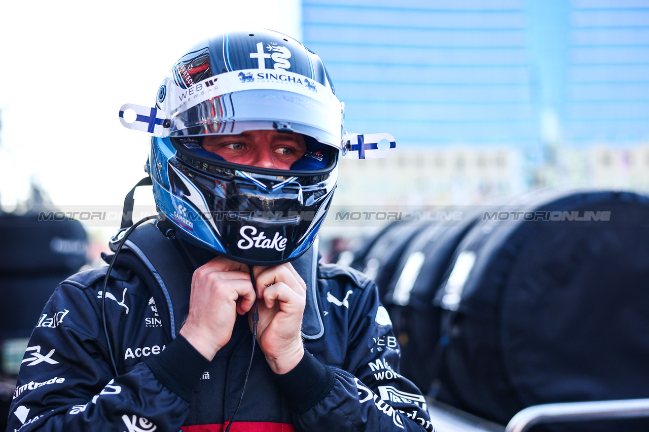 GP AZERBAIJAN, Valtteri Bottas (FIN), Alfa Romeo Racing 
29.04.2023. Formula 1 World Championship, Rd 4, Azerbaijan Grand Prix, Baku Street Circuit, Azerbaijan, Sprint Day.
- www.xpbimages.com, EMail: requests@xpbimages.com ¬© Copyright: Charniaux / XPB Images