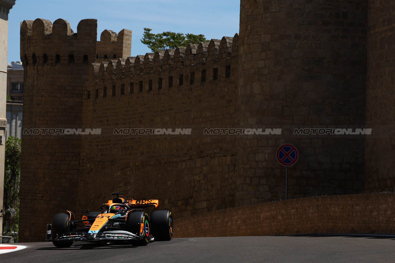 GP AZERBAIJAN, Oscar Piastri (AUS) McLaren MCL60.

29.04.2023. Formula 1 World Championship, Rd 4, Azerbaijan Grand Prix, Baku Street Circuit, Azerbaijan, Sprint Day.

- www.xpbimages.com, EMail: requests@xpbimages.com ¬© Copyright: Batchelor / XPB Images