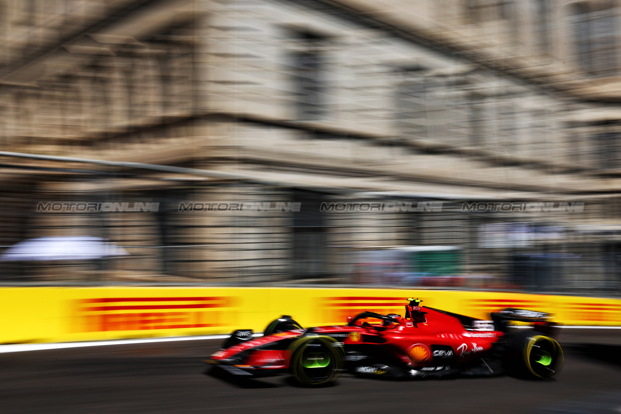 GP AZERBAIJAN, Carlos Sainz Jr (ESP) Ferrari SF-23.

29.04.2023. Formula 1 World Championship, Rd 4, Azerbaijan Grand Prix, Baku Street Circuit, Azerbaijan, Sprint Day.

- www.xpbimages.com, EMail: requests@xpbimages.com ¬© Copyright: Batchelor / XPB Images