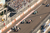 GP AZERBAIJAN, Max Verstappen (NLD) Red Bull Racing RB19 e George Russell (GBR) Mercedes AMG F1 W14 battle for position.
29.04.2023. Formula 1 World Championship, Rd 4, Azerbaijan Grand Prix, Baku Street Circuit, Azerbaijan, Sprint Day.
- www.xpbimages.com, EMail: requests@xpbimages.com ¬© Copyright: Bearne / XPB Images