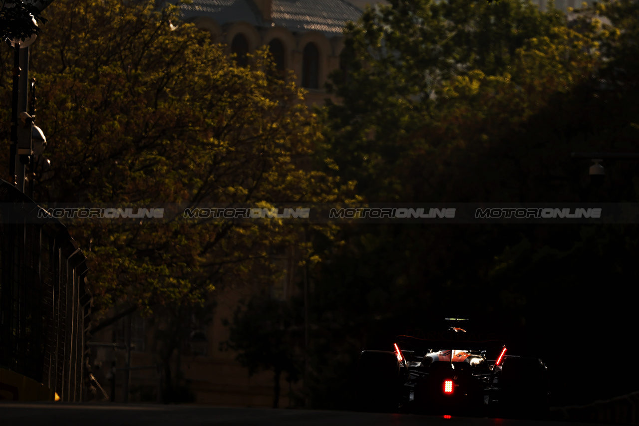 GP AZERBAIJAN, Lando Norris (GBR) McLaren MCL60.

28.04.2023. Formula 1 World Championship, Rd 4, Azerbaijan Grand Prix, Baku Street Circuit, Azerbaijan, Qualifiche Day.

- www.xpbimages.com, EMail: requests@xpbimages.com ¬© Copyright: Bearne / XPB Images