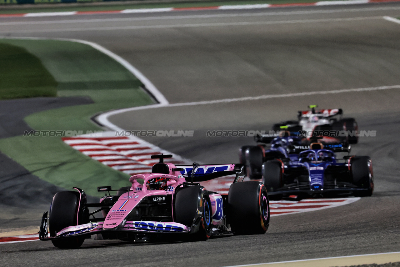 GP BAHRAIN, Esteban Ocon (FRA) Alpine F1 Team A523.

05.03.2023. Formula 1 World Championship, Rd 1, Bahrain Grand Prix, Sakhir, Bahrain, Gara Day.

- www.xpbimages.com, EMail: requests@xpbimages.com © Copyright: Bearne / XPB Images