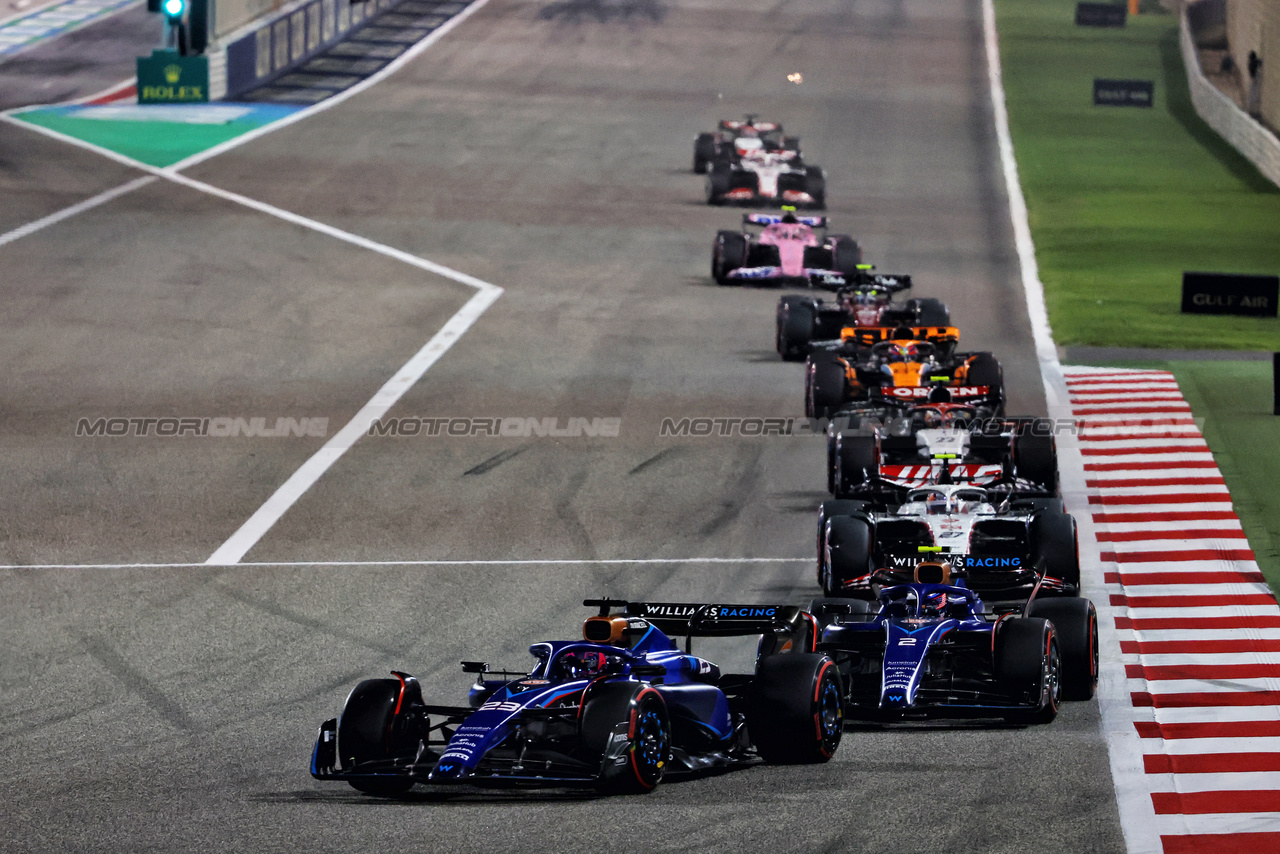 GP BAHRAIN, Alexander Albon (THA) Williams Racing FW45.

05.03.2023. Formula 1 World Championship, Rd 1, Bahrain Grand Prix, Sakhir, Bahrain, Gara Day.

- www.xpbimages.com, EMail: requests@xpbimages.com © Copyright: Charniaux / XPB Images
