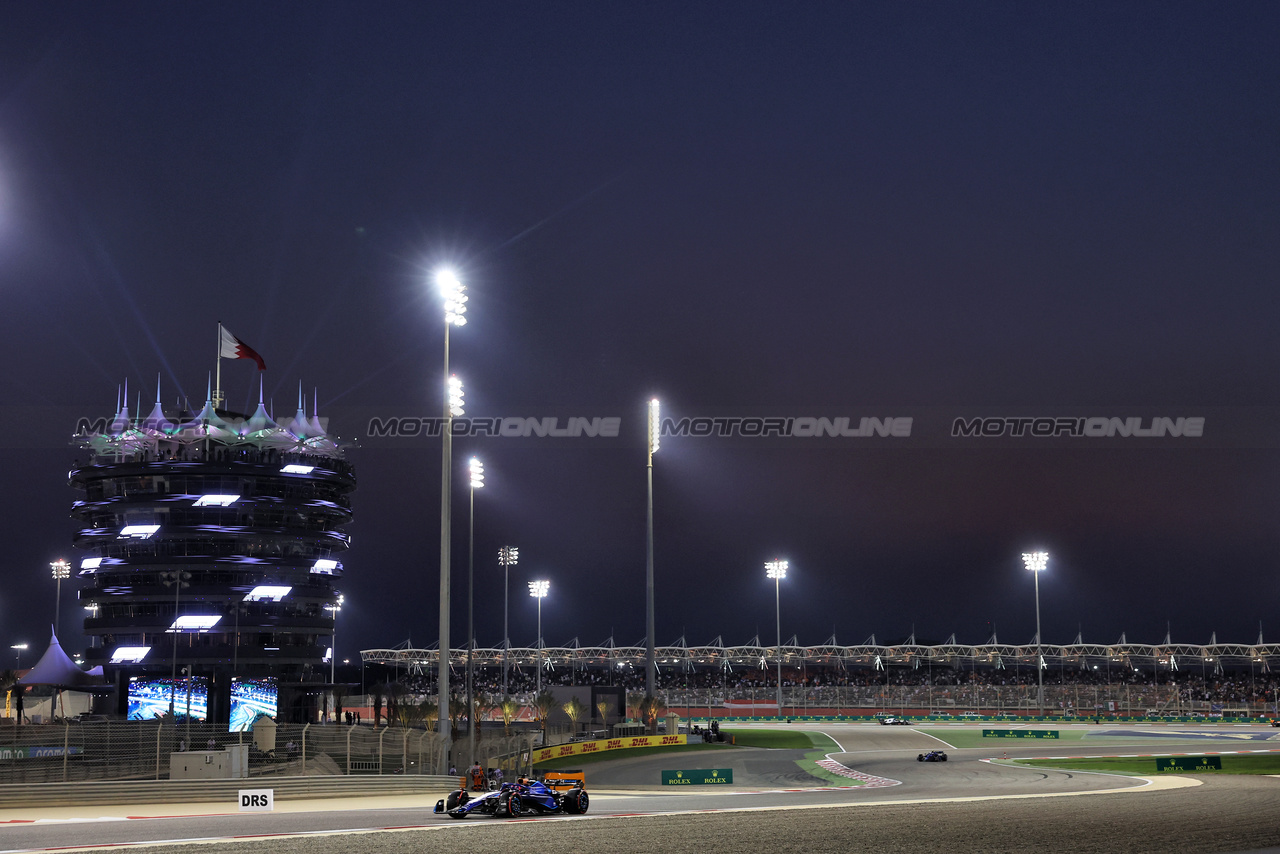 GP BAHRAIN, Alexander Albon (THA) Williams Racing FW45.

05.03.2023. Formula 1 World Championship, Rd 1, Bahrain Grand Prix, Sakhir, Bahrain, Gara Day.

- www.xpbimages.com, EMail: requests@xpbimages.com © Copyright: Bearne / XPB Images