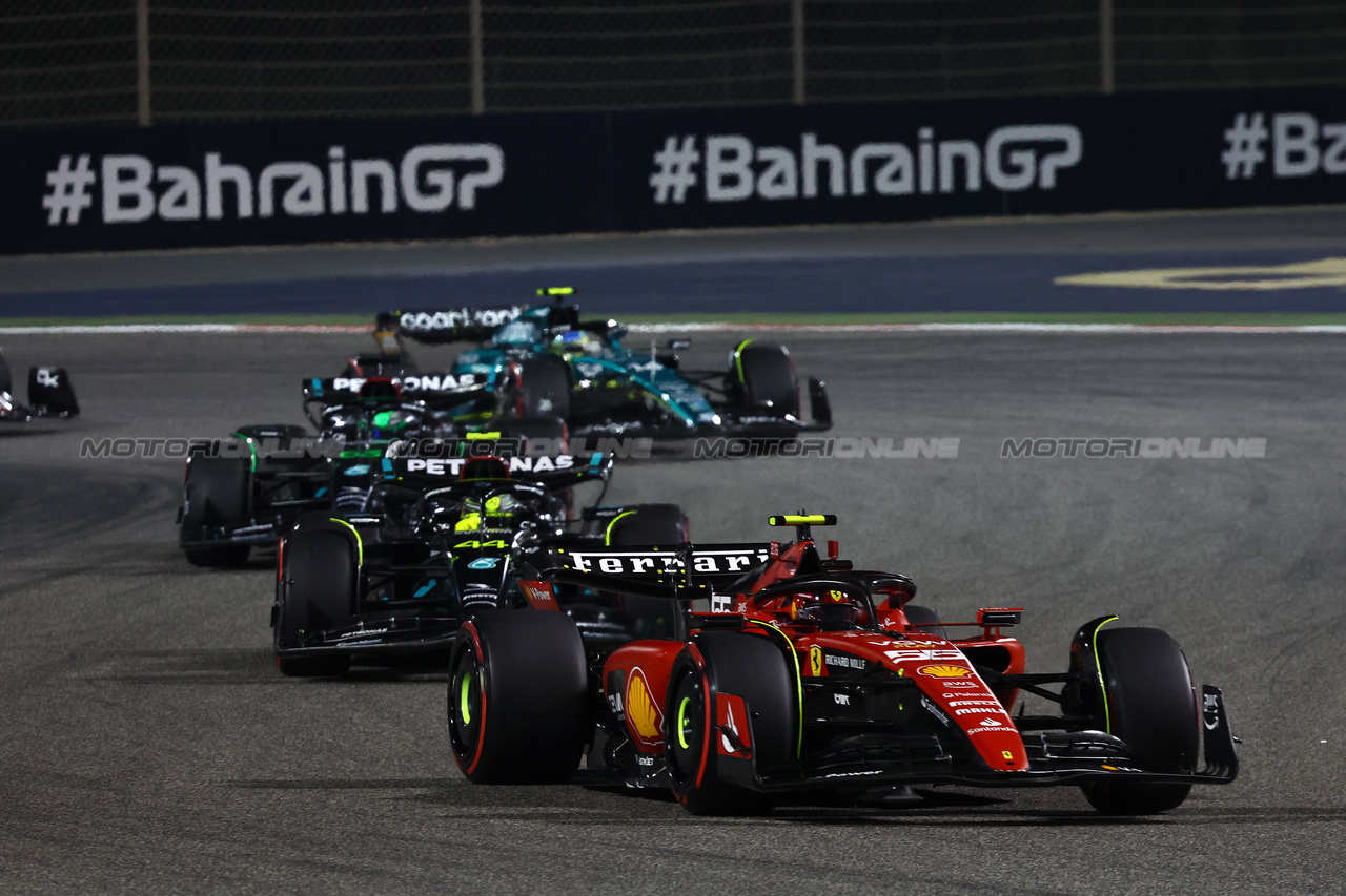 GP BAHRAIN, Carlos Sainz Jr (ESP) Ferrari SF-23.

05.03.2023. Formula 1 World Championship, Rd 1, Bahrain Grand Prix, Sakhir, Bahrain, Gara Day.

- www.xpbimages.com, EMail: requests@xpbimages.com © Copyright: Batchelor / XPB Images