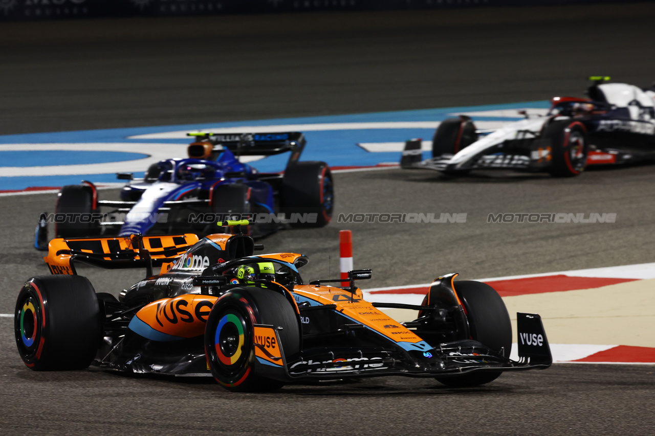 GP BAHRAIN, Lando Norris (GBR) McLaren MCL60.

05.03.2023. Formula 1 World Championship, Rd 1, Bahrain Grand Prix, Sakhir, Bahrain, Gara Day.

- www.xpbimages.com, EMail: requests@xpbimages.com © Copyright: Batchelor / XPB Images