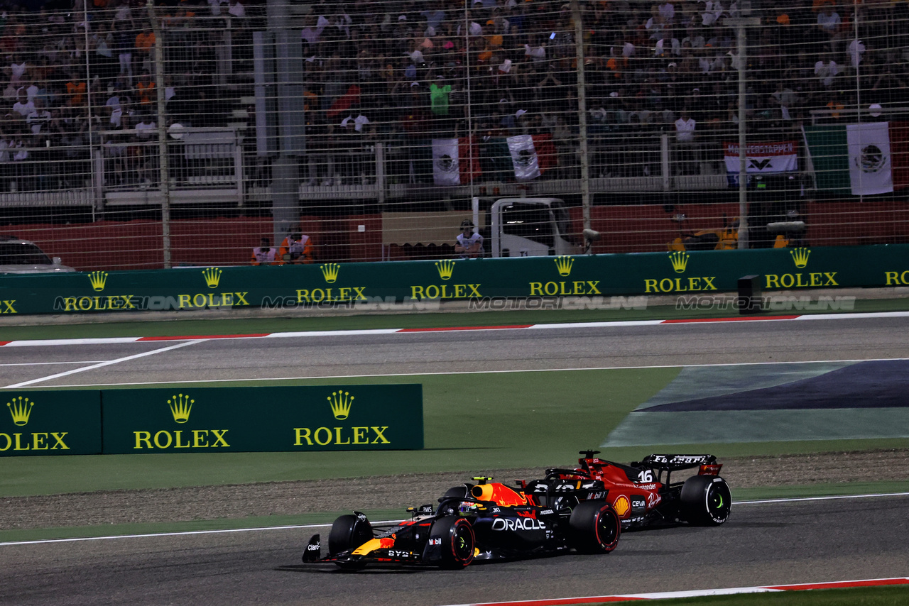 GP BAHRAIN, Sergio Perez (MEX) Red Bull Racing RB19.

05.03.2023. Formula 1 World Championship, Rd 1, Bahrain Grand Prix, Sakhir, Bahrain, Gara Day.

- www.xpbimages.com, EMail: requests@xpbimages.com © Copyright: Charniaux / XPB Images
