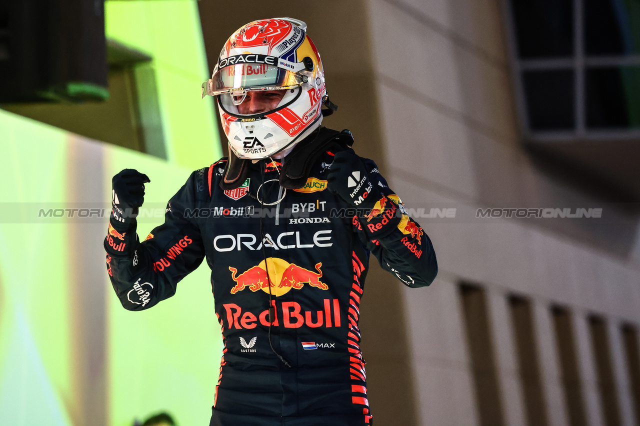 GP BAHRAIN, Max Verstappen (NLD), Red Bull Racing 
05.03.2023. Formula 1 World Championship, Rd 1, Bahrain Grand Prix, Sakhir, Bahrain, Gara Day.
- www.xpbimages.com, EMail: requests@xpbimages.com ¬© Copyright: Charniaux / XPB Images