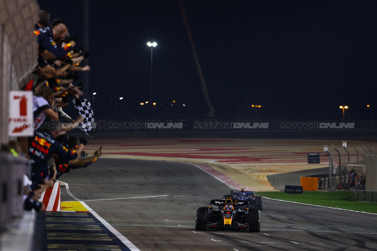 GP BAHRAIN, Max Verstappen (NLD), Red Bull Racing 
05.03.2023. Formula 1 World Championship, Rd 1, Bahrain Grand Prix, Sakhir, Bahrain, Gara Day.
- www.xpbimages.com, EMail: requests@xpbimages.com ¬© Copyright: Charniaux / XPB Images