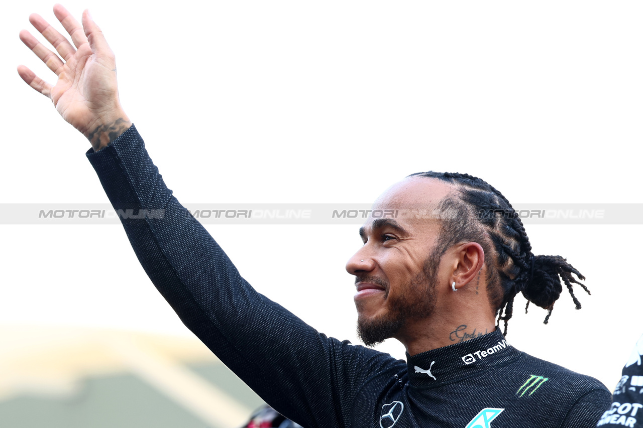 GP BAHRAIN, Lewis Hamilton (GBR) Mercedes AMG F1 on the drivers' parade.

05.03.2023. Formula 1 World Championship, Rd 1, Bahrain Grand Prix, Sakhir, Bahrain, Gara Day.

 - www.xpbimages.com, EMail: requests@xpbimages.com © Copyright: Coates / XPB Images