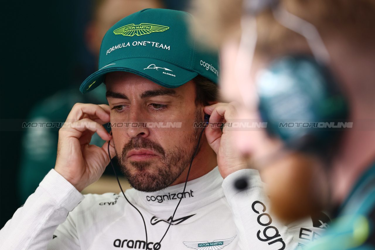 GP BAHRAIN, Fernando Alonso (ESP) Aston Martin F1 Team.

05.03.2023. Formula 1 World Championship, Rd 1, Bahrain Grand Prix, Sakhir, Bahrain, Gara Day.

 - www.xpbimages.com, EMail: requests@xpbimages.com © Copyright: Coates / XPB Images