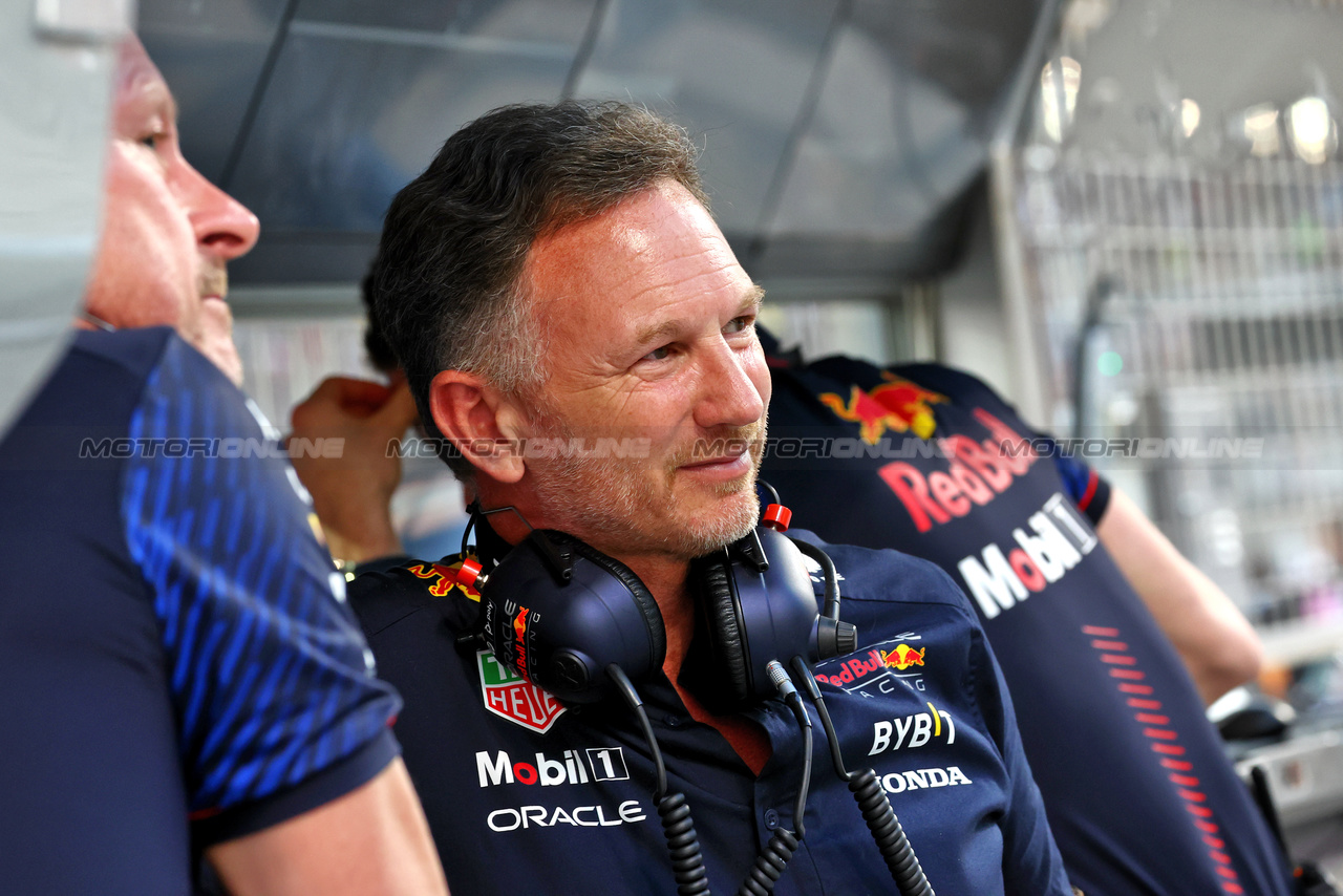 GP BAHRAIN, Christian Horner (GBR) Red Bull Racing Team Principal.

05.03.2023. Formula 1 World Championship, Rd 1, Bahrain Grand Prix, Sakhir, Bahrain, Gara Day.

 - www.xpbimages.com, EMail: requests@xpbimages.com © Copyright: Coates / XPB Images